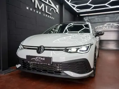 Usado VW Golf VIII GTI 301 CV (221 kW) 2024 Blanco Utilitario