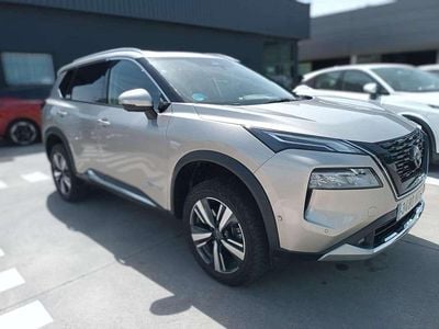Usado Nissan X-Trail 215 CV (158 kW) 2023 Plateado SUV