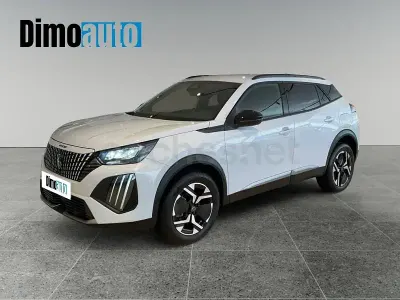 Usado Peugeot 2008 Allure 100 CV (73 kW) 2025 Blanco SUV