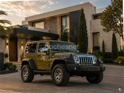 Usado Jeep Wrangler Sahara 177 CV (130 kW) 2007 Amarillo SUV