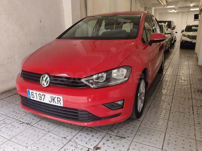 Usado VW Golf Sportsvan Edition 110 CV (80 kW) 2015 Rojo Monovolumen