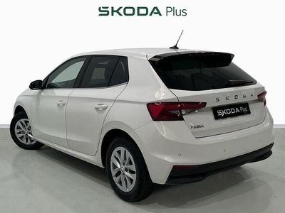 Usado Skoda Fabia Selection 95 CV (69 kW) 2024 Blanco Utilitario
