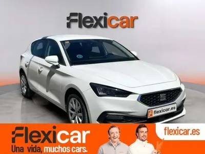 Usado Seat Leon Style 116 CV (85 kW) 2021 Blanco Utilitario
