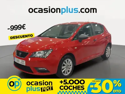 Usado Seat Ibiza Reference 75 CV (55 kW) 2017 Rojo