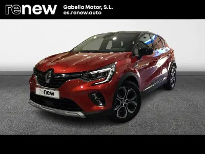 Usado Renault Captur Zen 145 CV (106 kW) 2022 Rojo SUV