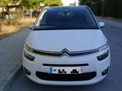 Usado Citroën C4 Feel 120 CV (88 kW) 2016 Blanco Monovolumen