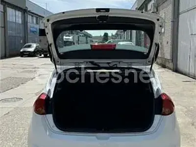 Usado Kia Ceed 100 CV (73 kW) 2013 Blanco Utilitario