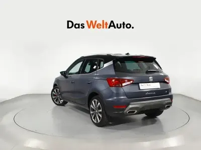 Usado Seat Arona FR 115 CV (84 kW) 2025 Gris SUV