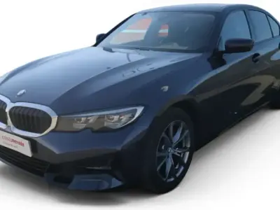 Usado BMW 318 Sport Line 150 CV (110 kW) 2021 Azul Berlina