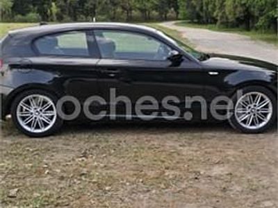 Usado BMW 118 143 CV (105 kW) 2007 Negro Utilitario