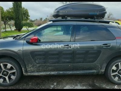 Usado Citroën C4 Shine 100 CV (73 kW) 2016 Gris / plata Berlina