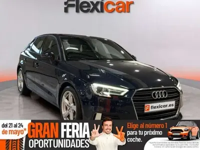 Usado Audi A3 Sportback 116 CV (85 kW) 2017 Azul Utilitario
