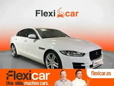 Usado Jaguar XE Pure 180 CV (132 kW) 2017 Blanco Berlina