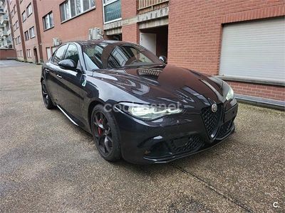 Negro Nuevo 2025 Alfa Romeo Giulia Quadrifoglio Berlina | 69.000 € (Super precio)
