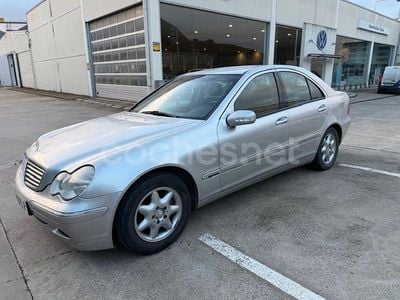 Gris / plata Usado 2000 Mercedes C220 Elegance Berlina | 3990 € (Precio justo)