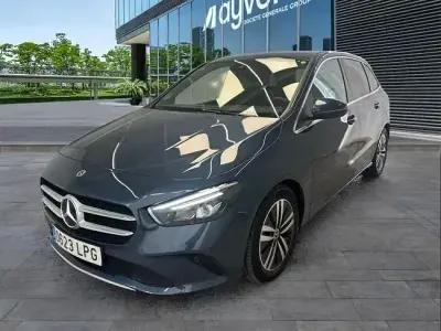 Gebraucht Mercedes B200 150 PS (110 kW) 2021 Blau Van / Kleinbus