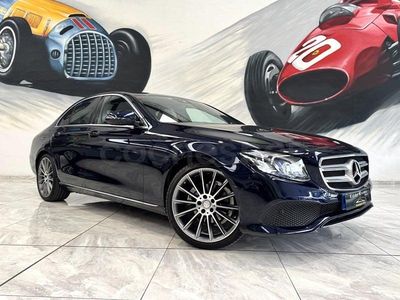 Usado Mercedes E220 194 CV (142 kW) 2016 Azul Berlina