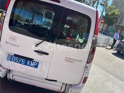 Usado Renault Kangoo 110 CV (80 kW) 2017 Blanco Monovolumen