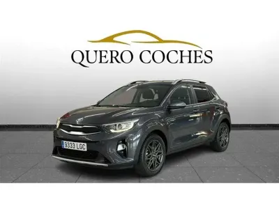 Usado Kia Stonic 101 CV (74 kW) 2020 Gris SUV