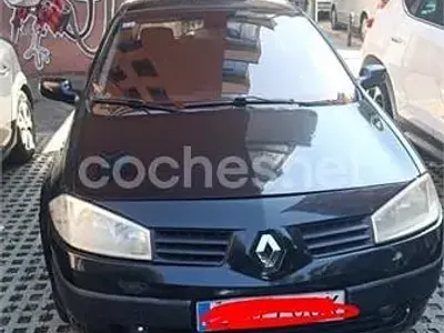 Usado Renault Mégane II Dynamique 120 CV (88 kW) 2002 Negro Berlina