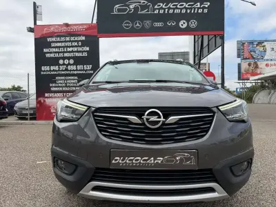 Usado Opel Crossland Edition 102 CV (75 kW) 2021 Gris SUV