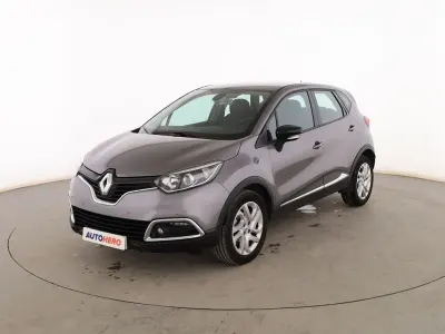Usado Renault Captur Zen 90 CV (66 kW) 2017 Gris SUV
