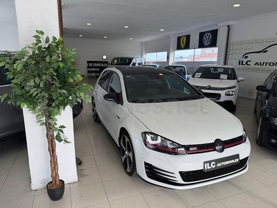 Begagnad VW Golf VII GTI 220 HK (161 kW) 2014 Vit Sedan