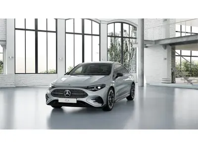 Nuevo Mercedes CLA180 136 CV (100 kW) 2025 Plata hightech Berlina
