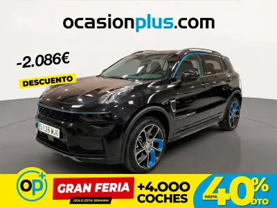 Usado Lynk & Co 01 261 CV (191 kW) 2023 Negro SUV