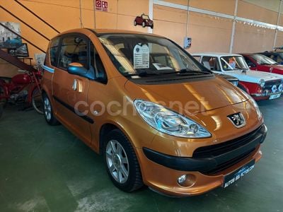 Peugeot 1007