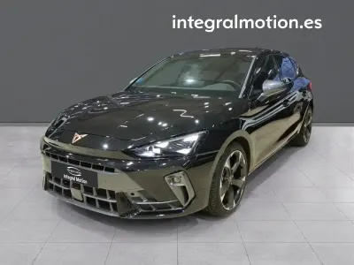 Usado Cupra Leon 149 CV (109 kW) 2025 Negro