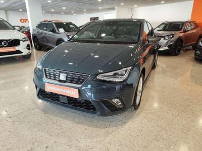 Usado Seat Ibiza XCELLENCE 116 CV (85 kW) 2025 Gris Utilitario