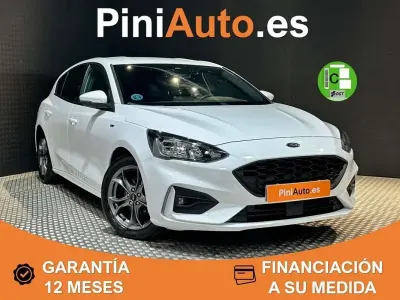 Usado Ford Focus ST-Line 120 CV (88 kW) 2022 Blanco Utilitario