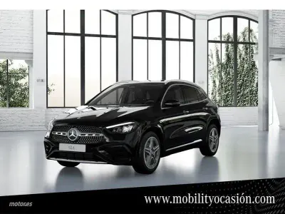 Usado Mercedes GLA250 217 CV (159 kW) 2025 Negro SUV