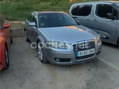 Usado Audi A3 Sportback Ambition 200 CV (147 kW) 2005 Gris / plata Utilitario