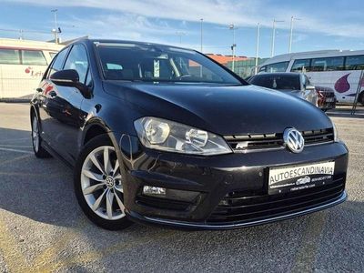 Usado VW Golf VII 110 CV (80 kW) 2016 Negro Berlina
