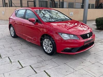 Usado Seat Leon I-Tech 110 CV (80 kW) 2014 Rojo Berlina