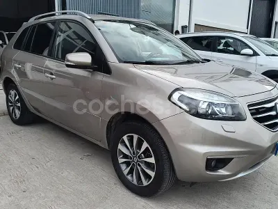 Begagnad Renault Koleos Bose Edition 150 HK (110 kW) 2012 Beige SUV