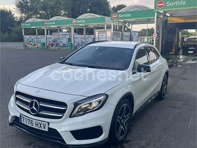 Mercedes GLA220