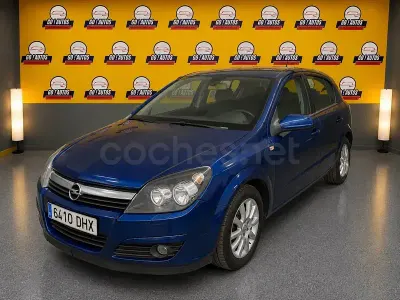 Usado Opel Astra Edition 80 CV (58 kW) 2005 Azul Berlina