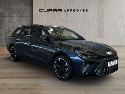 Gris / plata Usado 2024 Cupra Leon Familiar | 25.990 € (Precio justo)