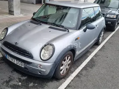 Usado Mini One D 75 CV (55 kW) 2004 Gris / plata Utilitario