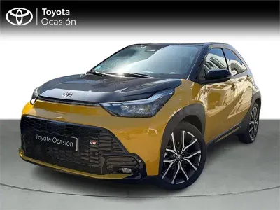 Usado Toyota Aygo X Sport 116 CV (85 kW) 2026 Amarillo SUV