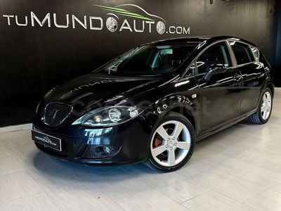 Käytetty Seat Leon Sport 140 HP (102 kW) 2007 Musta Viistoperä