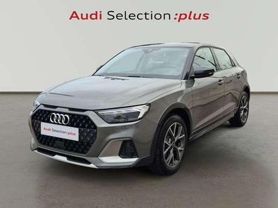 Gris Nuevo 2025 Audi A1 Berlina | 30.950 € (Un poco caro)