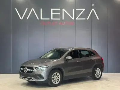 Usado Mercedes GLA200 150 CV (110 kW) 2021 Gris / plata SUV