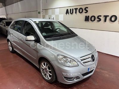 Mercedes B180