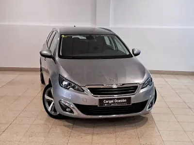 Usado Peugeot 308 SW Allure 130 CV (95 kW) 2016 Gris / plata Familiar