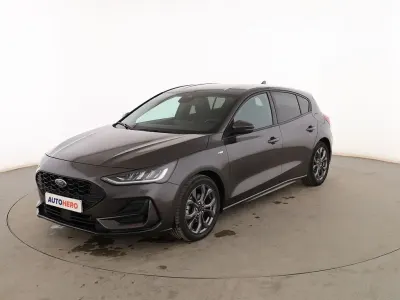 Usado Ford Focus ST-Line 155 CV (114 kW) 2023 Gris Berlina