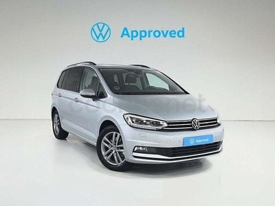 Usado VW Touran 150 CV (110 kW) 2025 Gris / plata Monovolumen